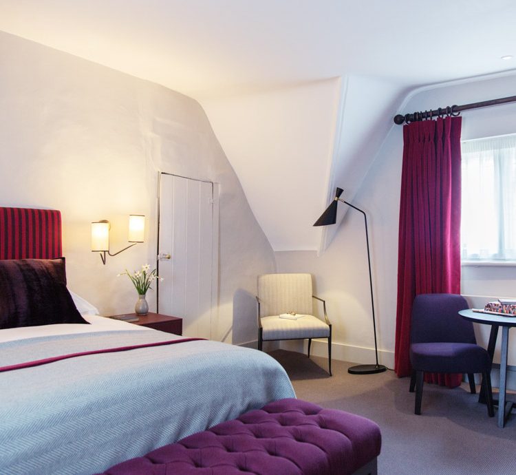 0014 - 2014 - Old Parsonage Hotel - Oxford - High Res - Bedroom Original Detail - Web Feature