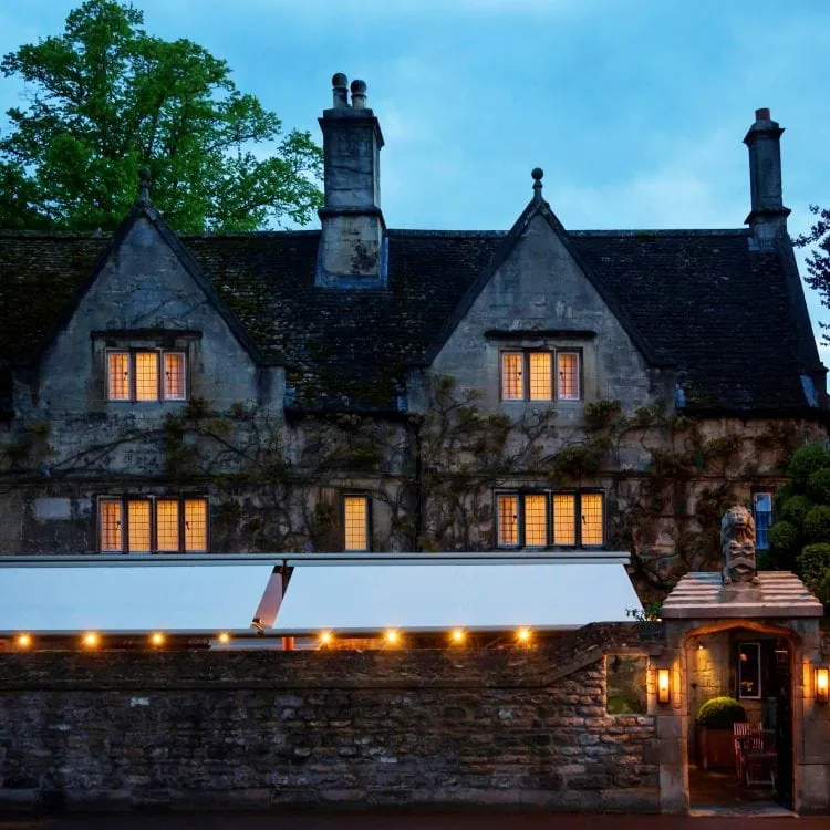 001 &ndash; 2014 &ndash; Old Parsonage Hotel &ndash; Oxford &ndash; Exterior Facade &ndash; Night Lights &ndash; Web Hero