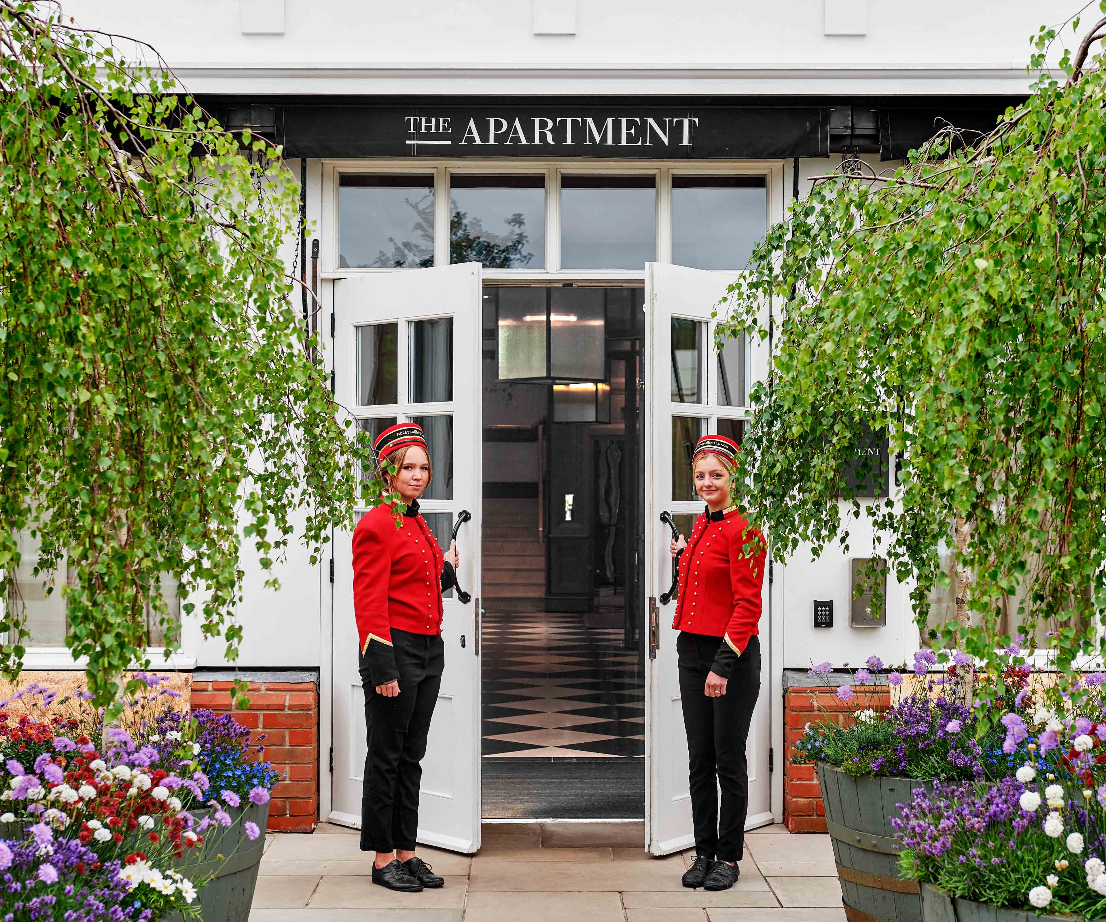 Bicester Village - The Apartment - Shopping Package Old Bank Hotel - Web Hero