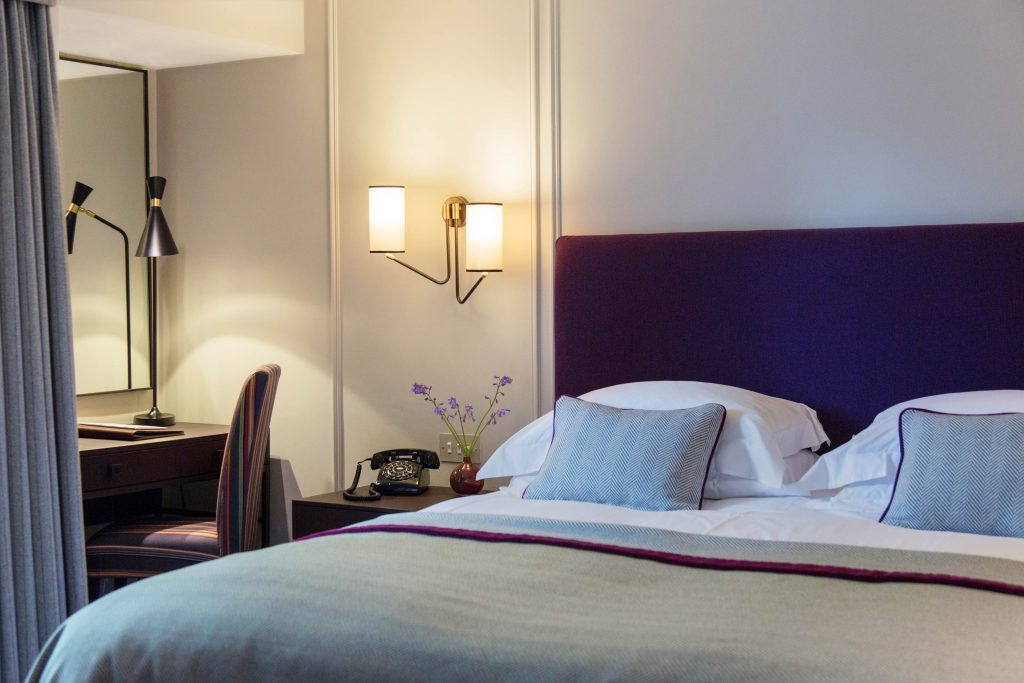 0003 - 2014 - Old Parsonage Hotel - Oxford - High Res - Bedroom Purple (Press Web)