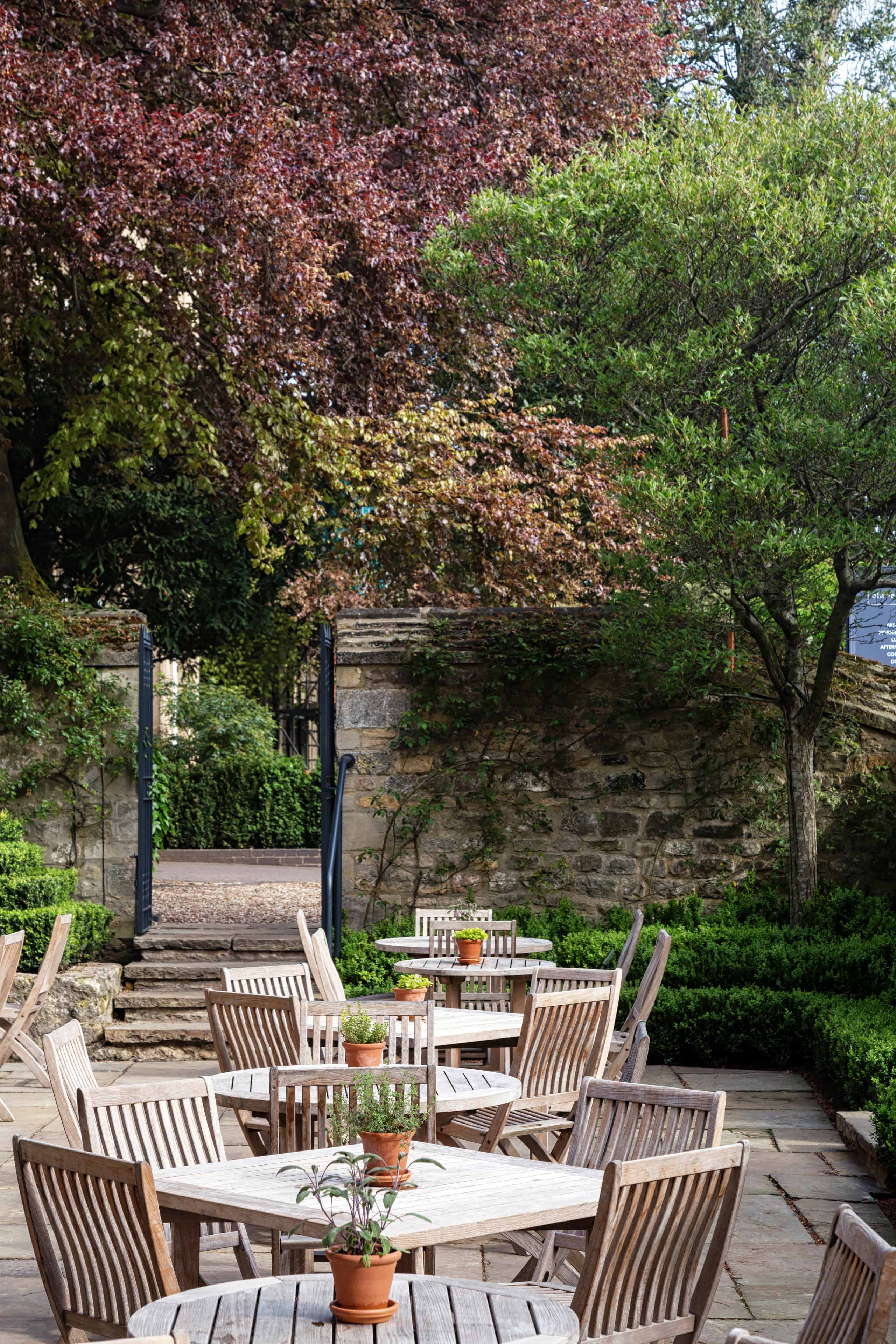 0009 - 2014 - Parsonage Grill - Oxford - Low Res - Terrace Dining - Web Hero