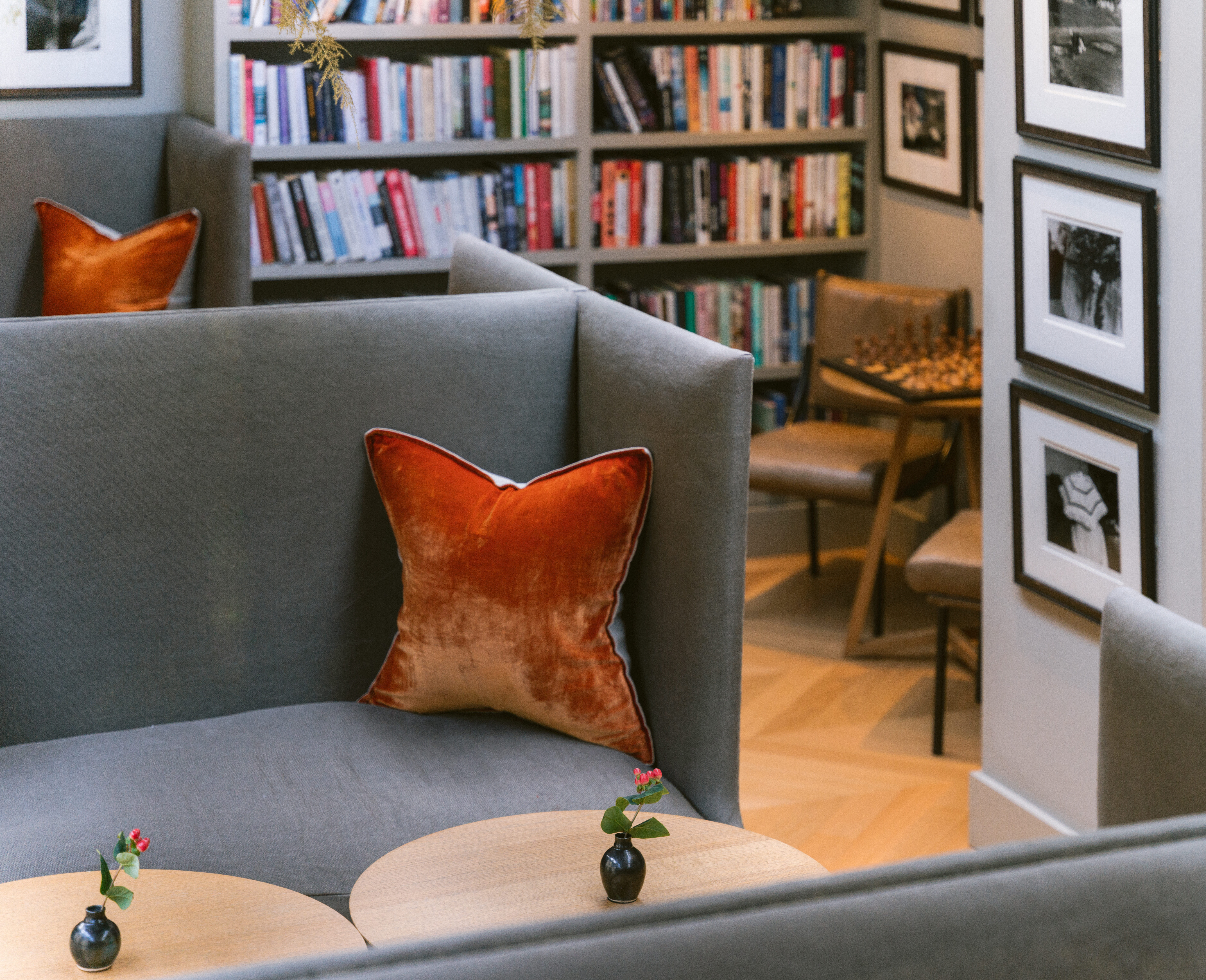 0006-2022-Old-Parsonage-Hotel-Oxford-High-Res-Library-Christmas-Festive-aspect-ratio-7769-6317